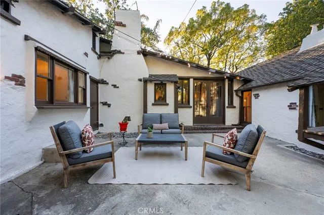 $1,599,999 | 1855 Verdugo Knolls Drive, Glendale, CA 91208