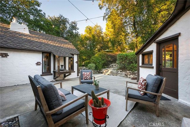 $1,599,999 | 1855 Verdugo Knolls Drive, Glendale, CA 91208