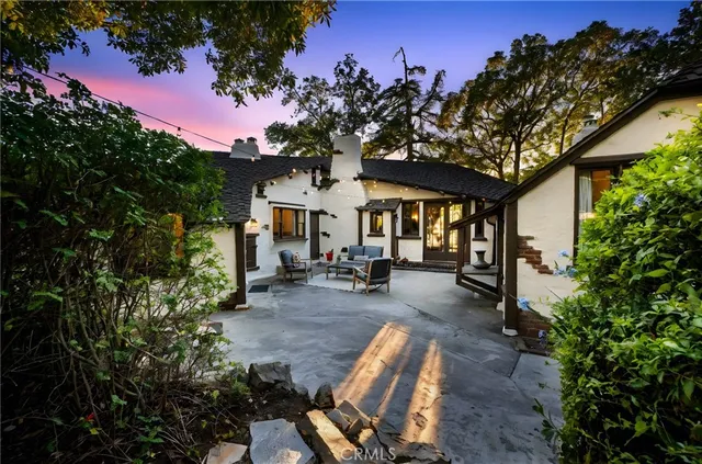 $1,599,999 | 1855 Verdugo Knolls Drive, Glendale, CA 91208