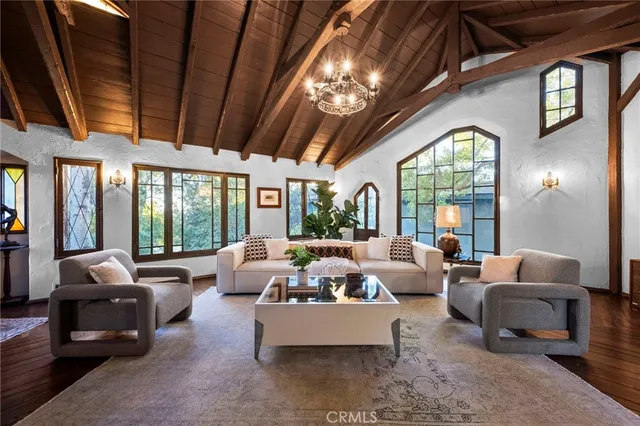 $1,599,999 | 1855 Verdugo Knolls Drive, Glendale, CA 91208