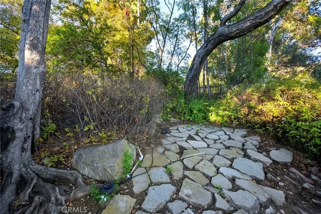$1,599,999 | 1855 Verdugo Knolls Drive, Glendale, CA 91208