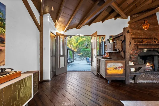 $1,599,999 | 1855 Verdugo Knolls Drive, Glendale, CA 91208