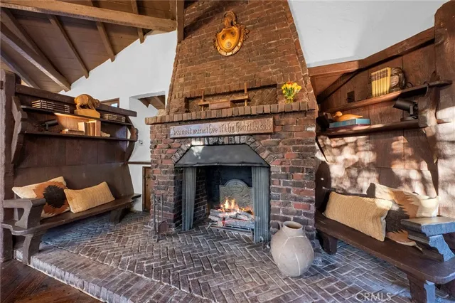 $1,599,999 | 1855 Verdugo Knolls Drive, Glendale, CA 91208