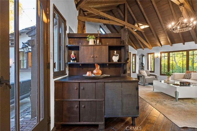 $1,599,999 | 1855 Verdugo Knolls Drive, Glendale, CA 91208