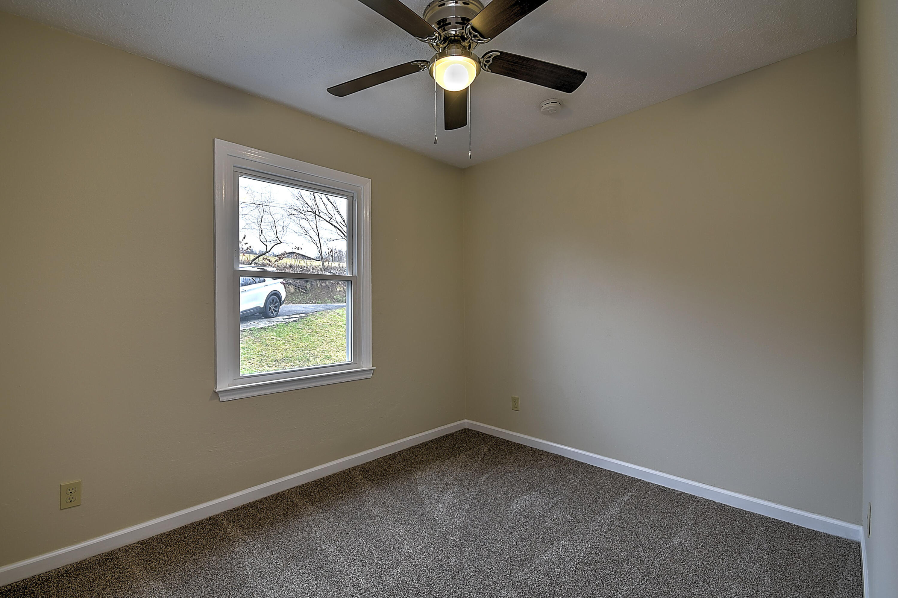 6026 Reedy Creek Road Bristol, VA 24202 - Photo 16 of 41 6026 Reedy Creek-17