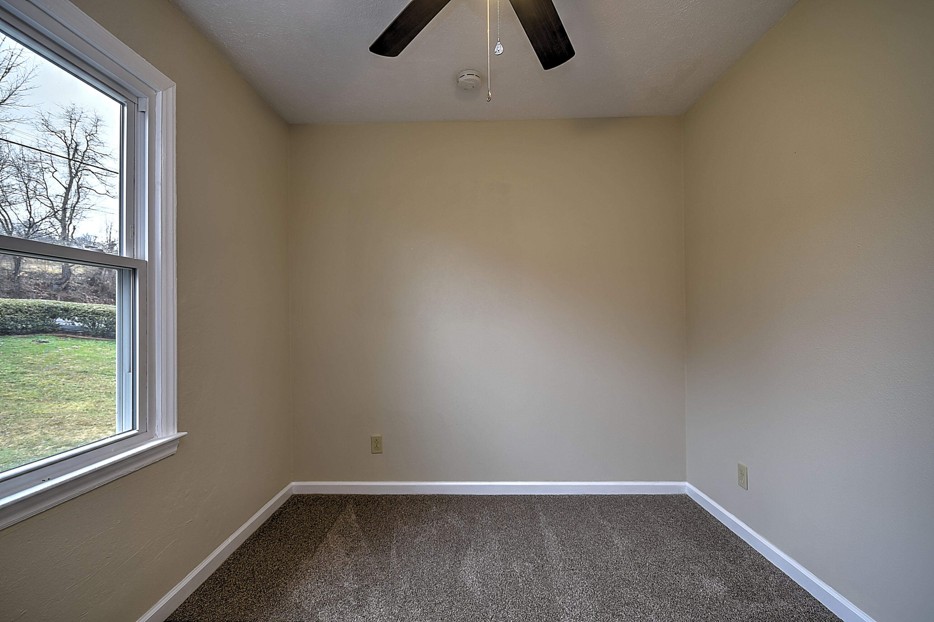 6026 Reedy Creek Road Bristol, VA 24202 - Photo 17 of 41 6026 Reedy Creek-18