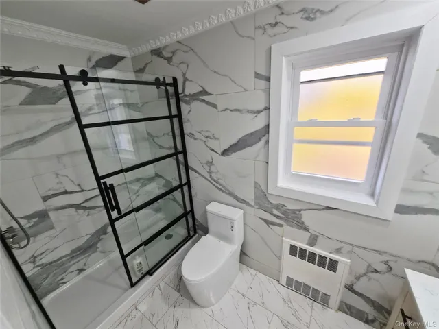 $1,549,000 | 80-19 Utopia Parkway | Jamaica Estates