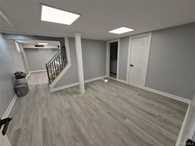 $1,549,000 | 80-19 Utopia Parkway | Jamaica Estates