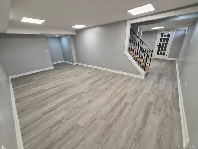 $1,549,000 | 80-19 Utopia Parkway | Jamaica Estates