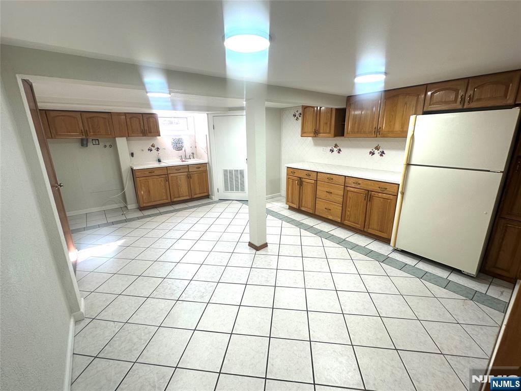 34 Atkins Terrace East Rutherford, NJ 07073 - Photo 16 of 18