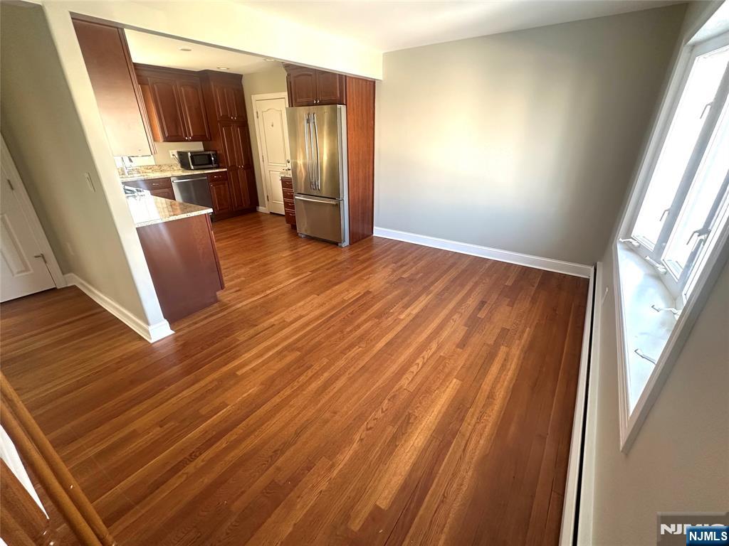 34 Atkins Terrace East Rutherford, NJ 07073 - Photo 3 of 18