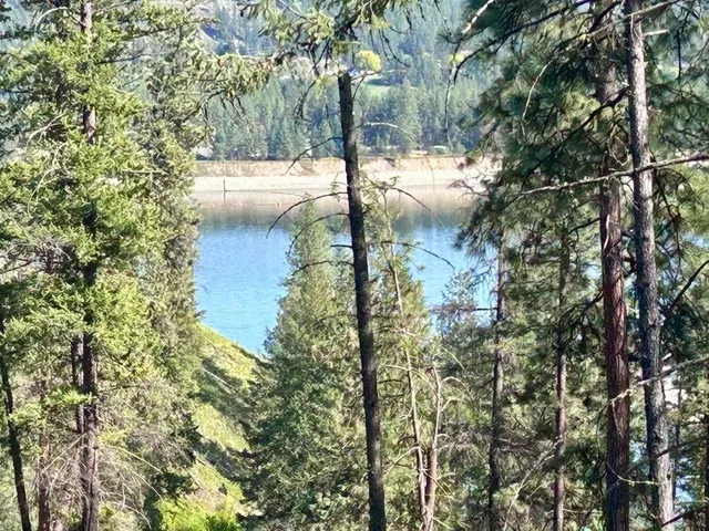 $499,000 | 2 Fine Hill Road, Kettle Falls, WA 99141