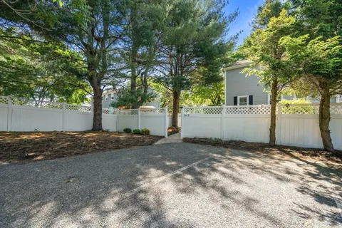 $699,000 | 164 B East Central Street, Unit B, Natick, MA 01760