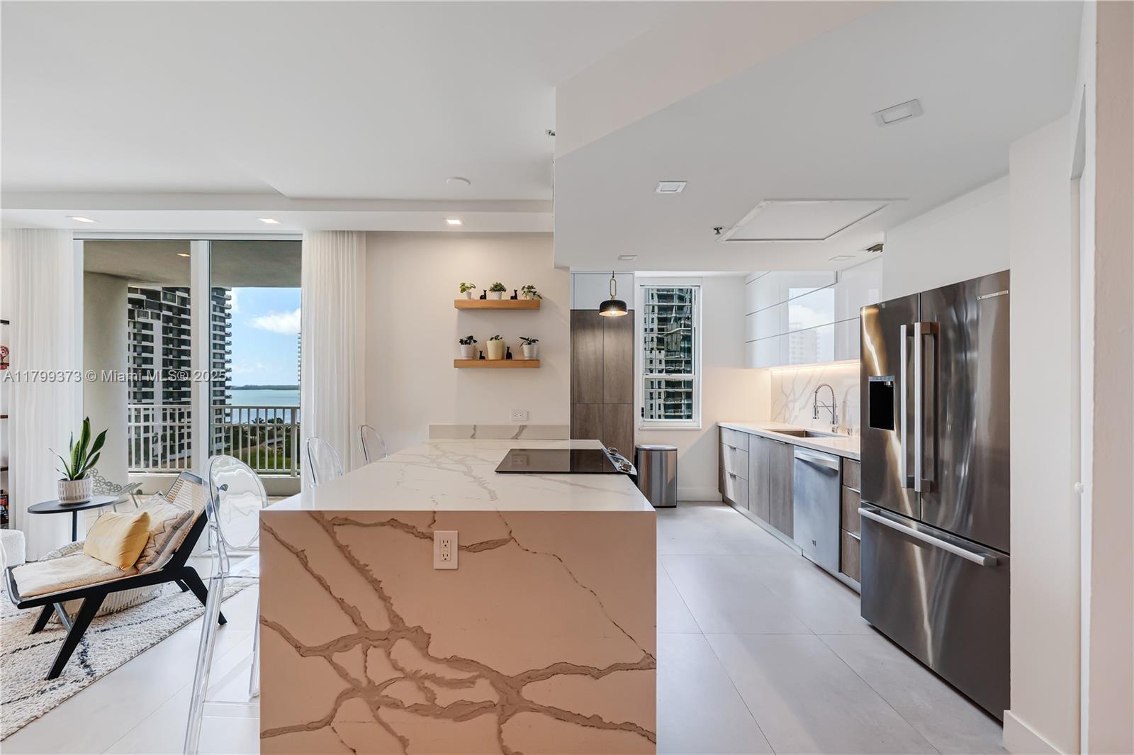 701 Brickell Key Boulevard, Unit 1110 Miami, FL 33131 - Photo 12 of 28