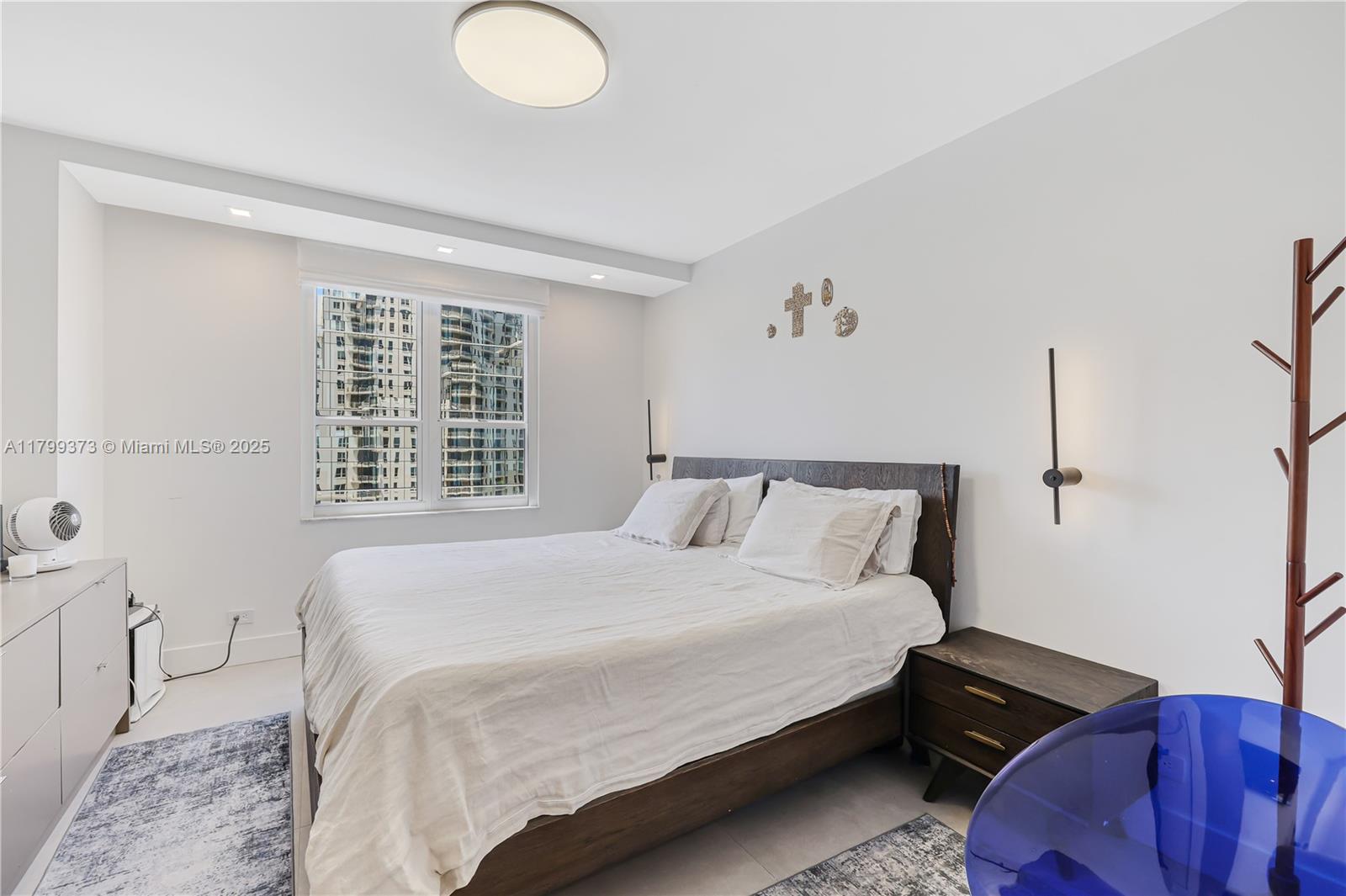 701 Brickell Key Boulevard, Unit 1110 Miami, FL 33131 - Photo 16 of 28