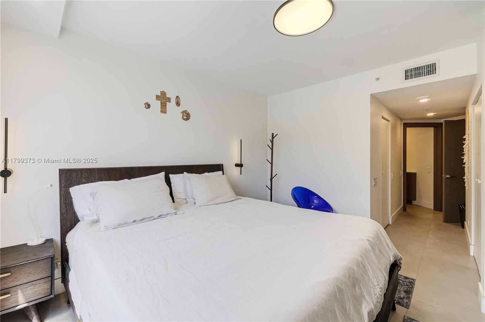 701 Brickell Key Boulevard, Unit 1110 Miami, FL 33131 - Photo 17 of 28