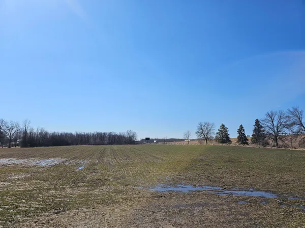 $208,200 | 4501 Clover Road, Newton, WI 54220