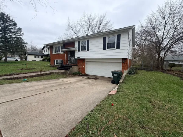$185,000 | 4656 176th Place, Country Club Hills, IL 60478