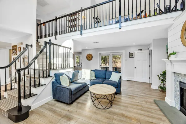 $785,000 | 348 Wakeby Road, Marstons Mills, MA 02648