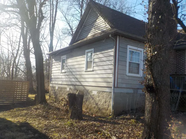 $159,900 | 1419 1/2 West 12th Street, Bloomington, IN 47404