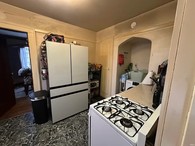 $159,900 | 1419 1/2 West 12th Street, Bloomington, IN 47404