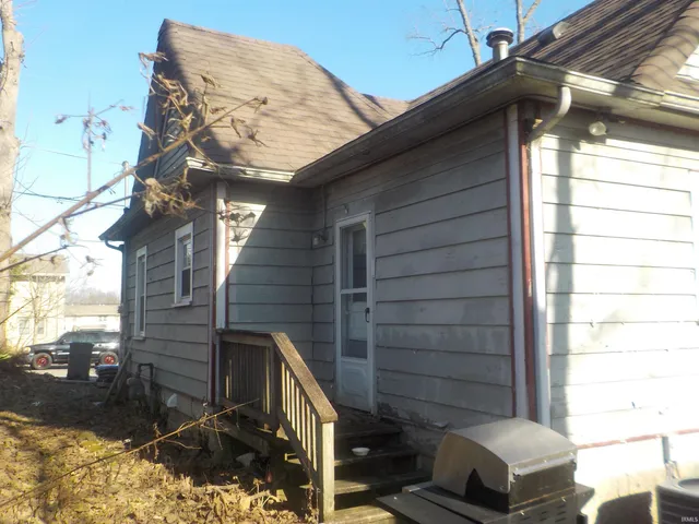 $159,900 | 1419 1/2 West 12th Street, Bloomington, IN 47404