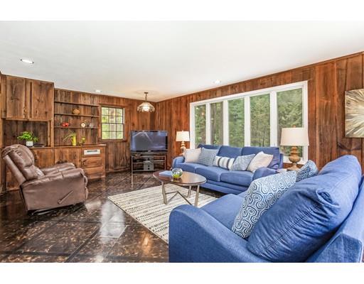 207 Ardsley Road Longmeadow, MA 01106 - Photo 13 of 30