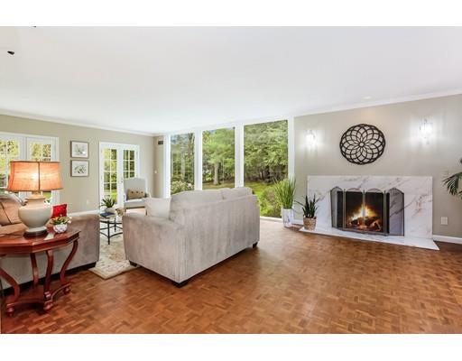 207 Ardsley Road Longmeadow, MA 01106 - Photo 5 of 30