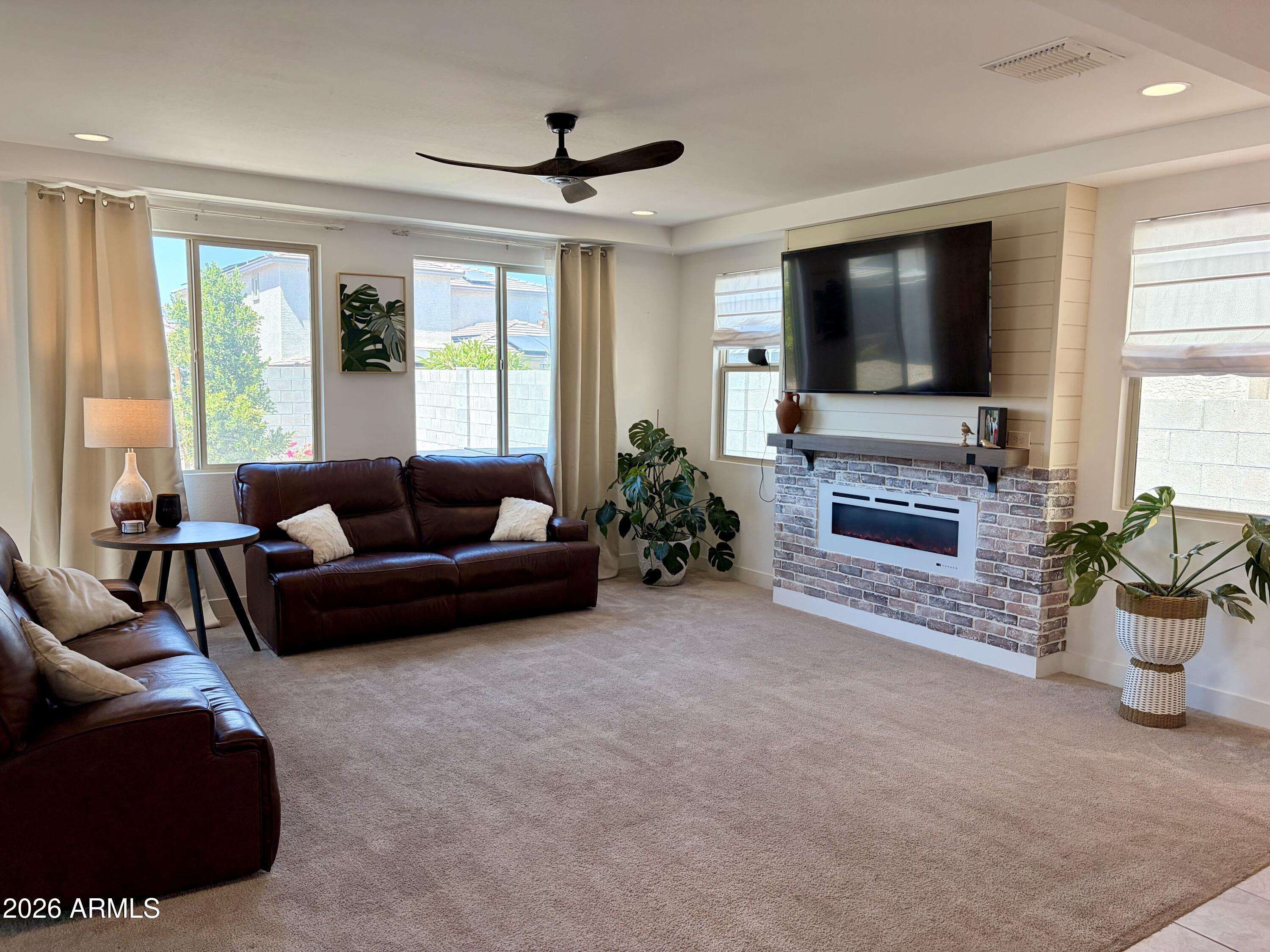 12862 West Ocotillo Road Glendale, AZ 85307 - Photo 7 of 40