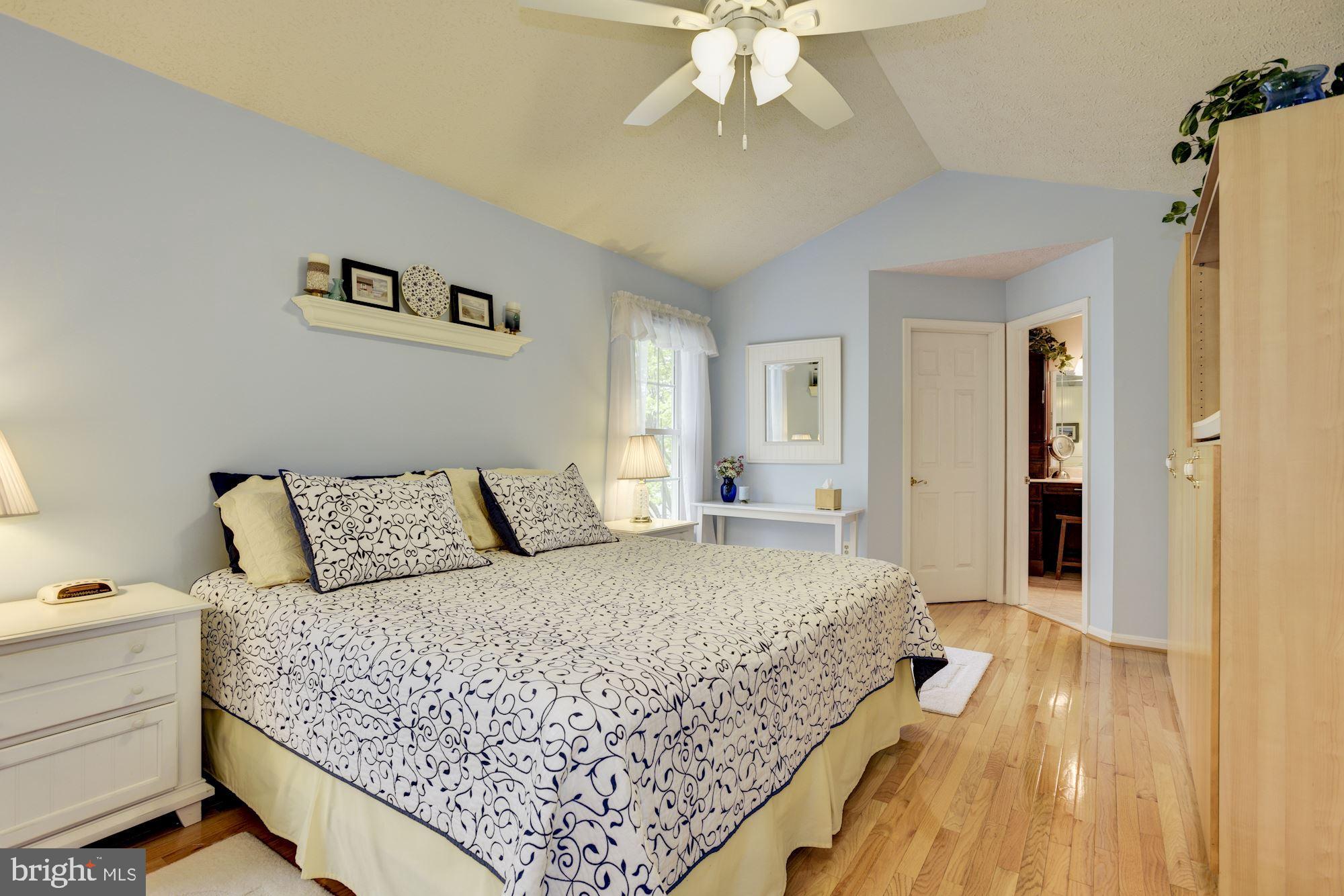 9012 Naygall Road Baltimore, MD 21234 - Photo 23 of 55 Huge master suite with hardwoods