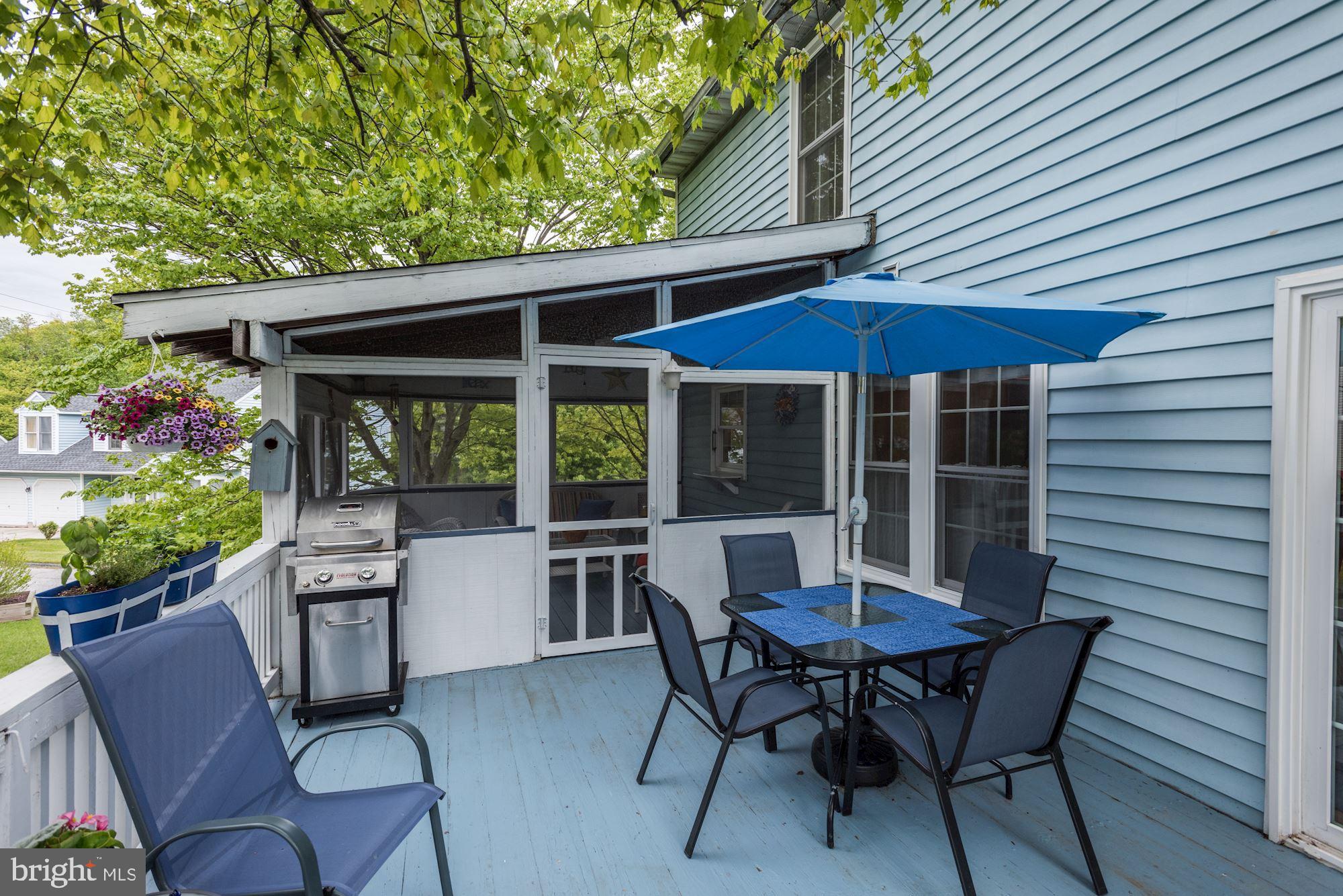 9012 Naygall Road Baltimore, MD 21234 - Photo 45 of 55 Deck and screened porch