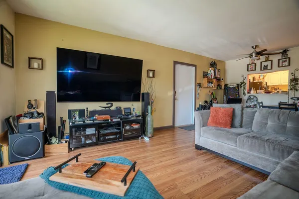 $2,500 | 13917 Southwest 90th Avenue, Unit 214B, Miami, FL 33176