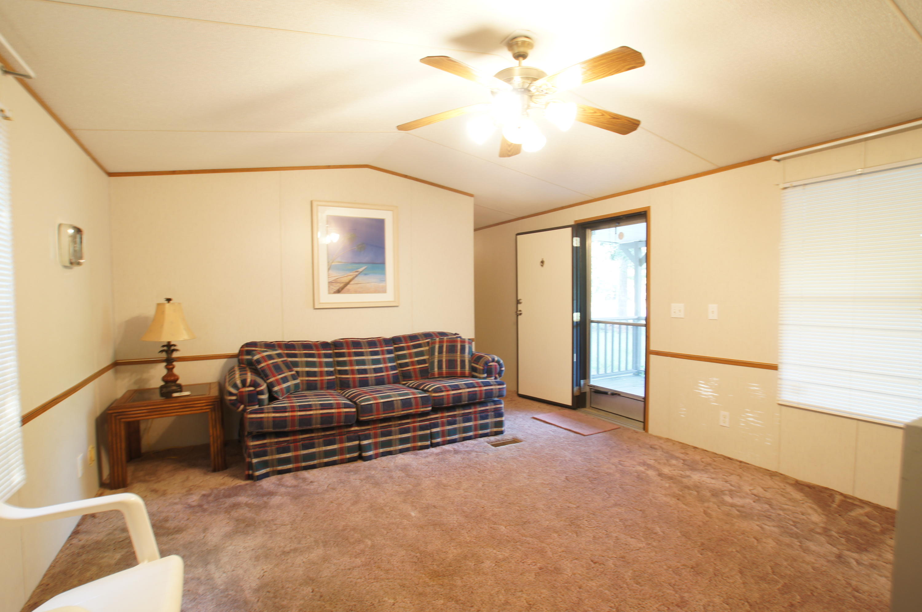 40 Mallet Road Freeport, FL 32439 - Photo 4 of 18 Gallery Image 4