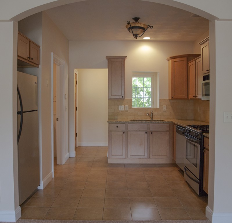 1034 West Shore Road, Unit 1034 Warwick, RI 02889 - Photo 7 of 20