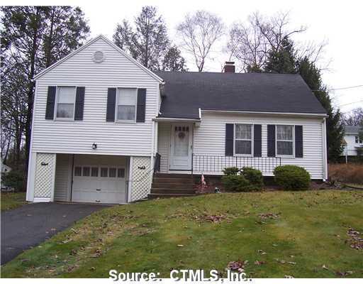 669 Prospect Road Waterbury, CT 06706 - Photo 1 of 1 Exterior Front.