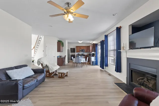 $434,000 | 817 Willbrook Circle, Sneads Ferry, NC 28460