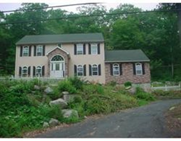 39 Burlingame Road Palmer, MA 01069 - Photo 1 of 15 Gallery Image 1