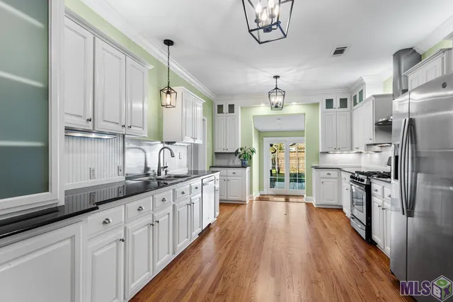 $628,000 | 2135 Kleinert Avenue, Baton Rouge, LA 70806