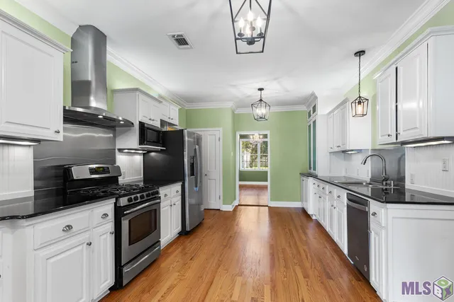 $628,000 | 2135 Kleinert Avenue, Baton Rouge, LA 70806