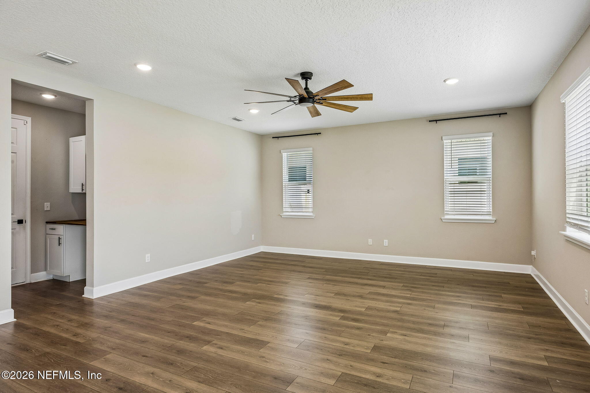 3528 Cunningham Road Orange Park, FL 32065 - Photo 6 of 45 Living Room