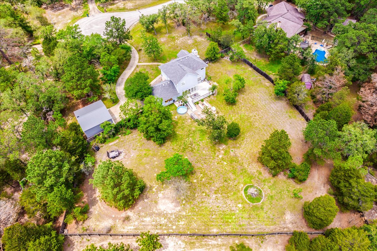 171 Pin Oak Crossing Elgin, TX 78621 - Photo 37 of 39