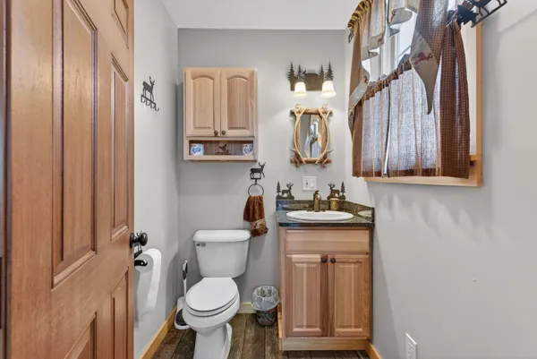 $1,200,000 | 1024 Cape Road, Limington, ME 04049