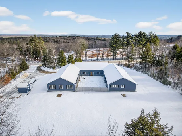 $1,200,000 | 1024 Cape Road, Limington, ME 04049