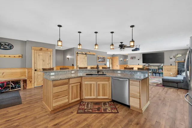 $1,200,000 | 1024 Cape Road, Limington, ME 04049