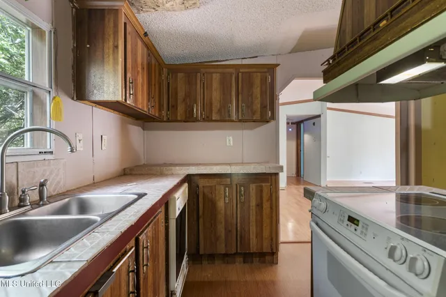 $90,000 | 22219 McGhee Drive, Saucier, MS 39574