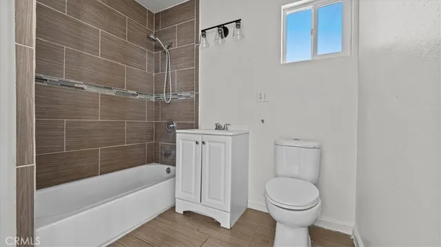 $750,000 | 809 North Tamarind Avenue, Compton, CA 90220