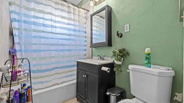 $750,000 | 809 North Tamarind Avenue, Compton, CA 90220