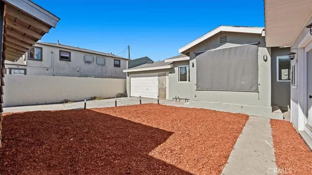 $750,000 | 809 North Tamarind Avenue, Compton, CA 90220