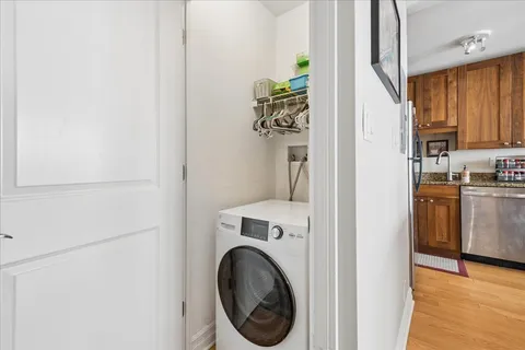 $250,000 | 2930 North Sheridan Road, Unit 1009, Chicago, IL 60657