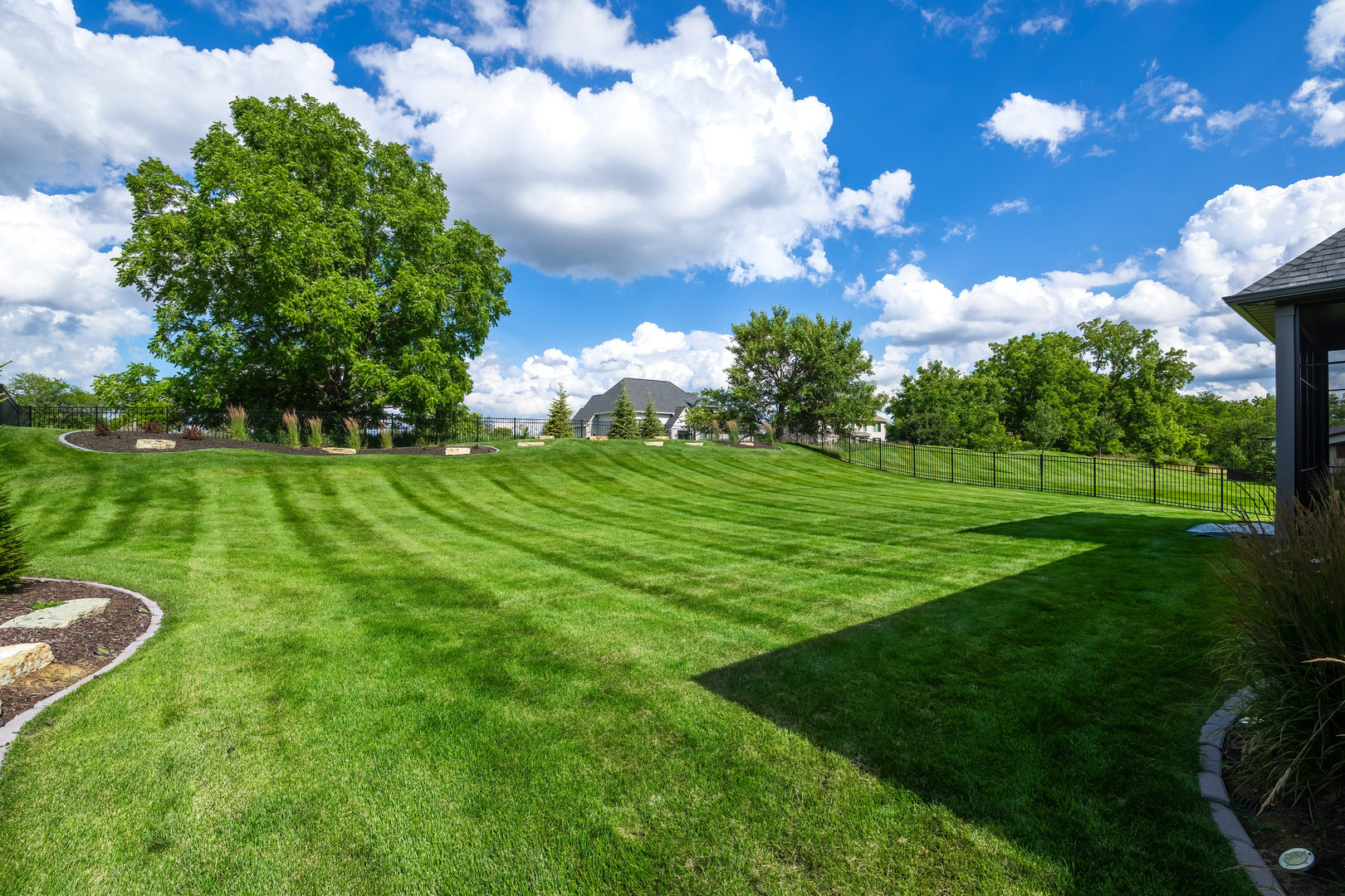 5077 Oak Rdg Court Bettendorf, IA 52722 - Photo 57 of 59